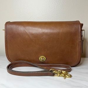 Vintage Coach Convertible Clutch 1970’s Brown Leather Bag